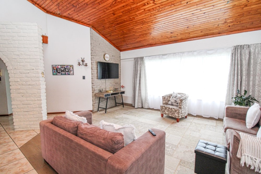 3 Bedroom Property for Sale in Vincent Heights Eastern Cape